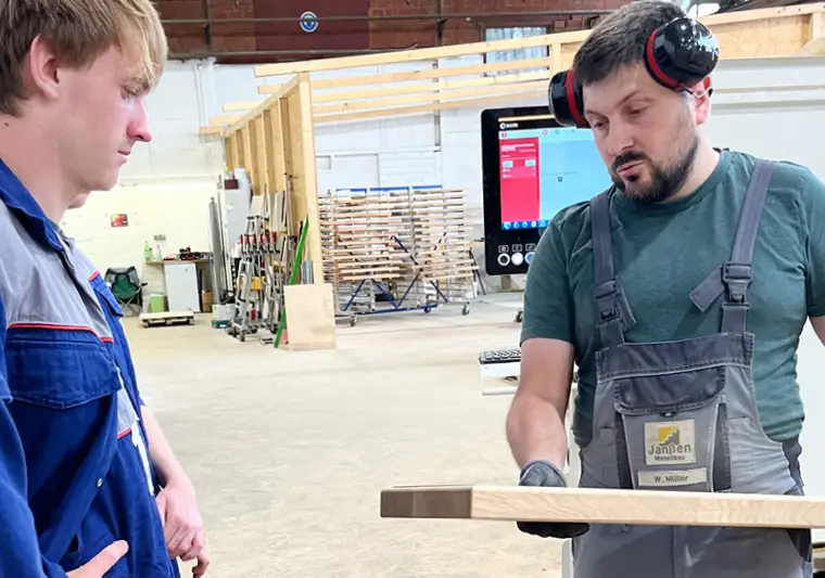 Werde Teil des Teams von Klaus Janßen Metallbau Xanten – deine Schreiner-Ausbildung mit Zukunft.