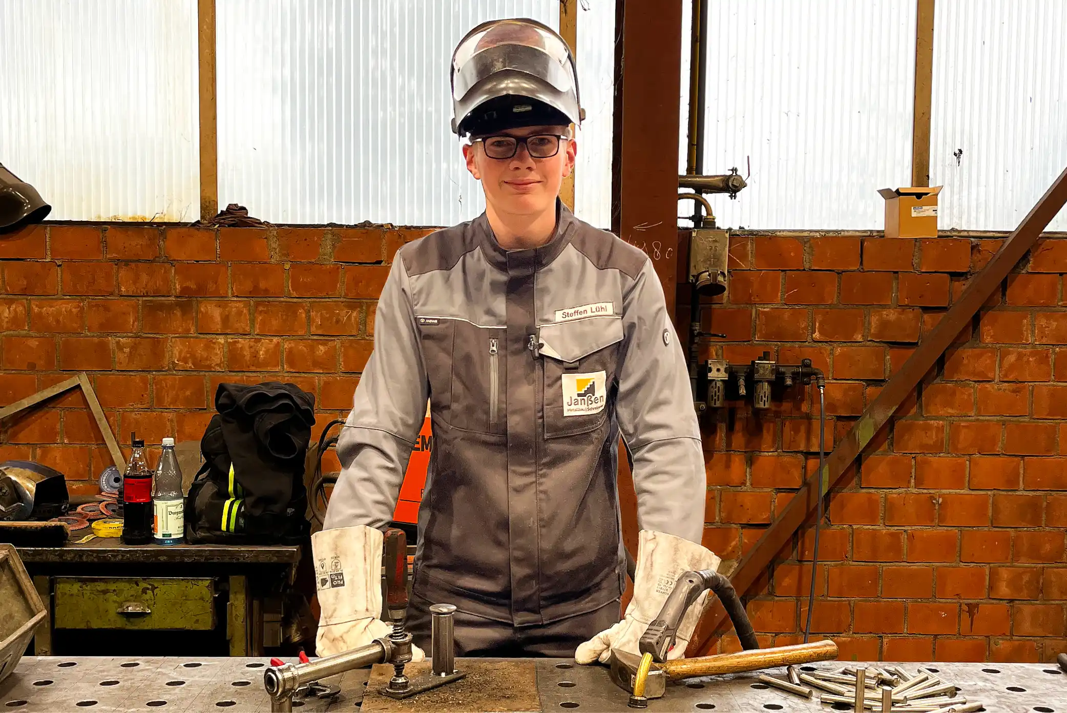 Steffen Lühl ist Metallbauer bei Klaus Janßen Metallbau in Xanten